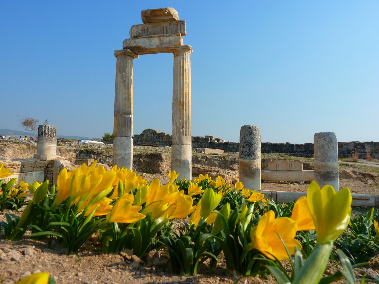 The Discovery of the Ancient Persian Ruins